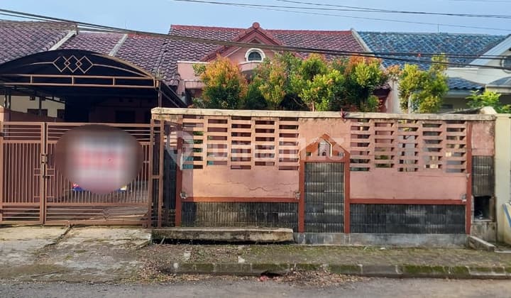 Rumah kebun raya residence dekat Sportclub dan Tempat Ibadah