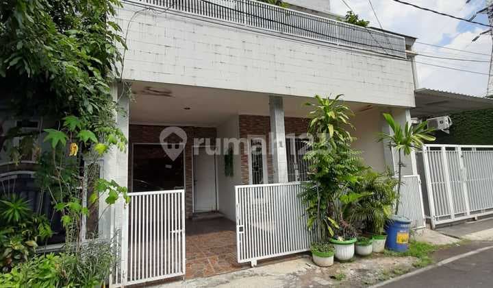 Rumah Bagus Siap Huni Lokasi Strategis di Bendungan Hilir Jakarta