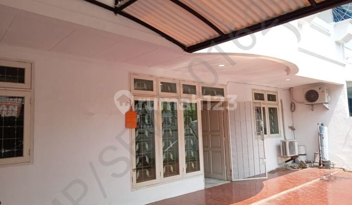 RUMAH 2 LANTAI SIAP HUNI DI PLUIT