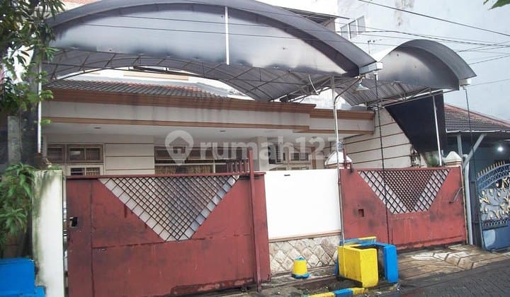 Rumah di Kutisari Indah Barat, Bagus + Terawat, Row Jalan Lebar, Siap Huni