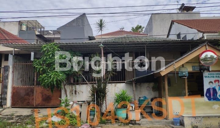 RUMAH CHRIS KENCANA HITUNG TANAH SAJA, DEKAT RAYA MAYJEN, MALL CIPUTRA WORLD