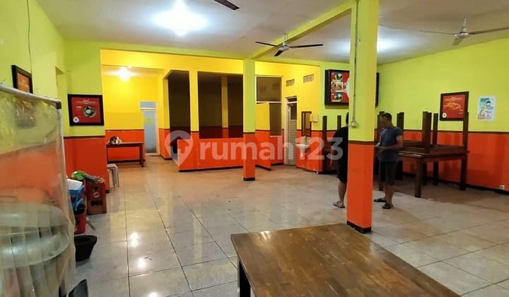 KAN RUMAH COCOK UNTUK RESTO