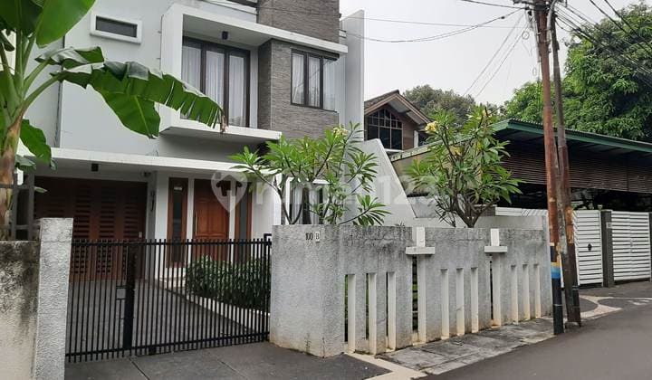 Rumah Baru Semi Cluster Dekat Pasar Minggu TB Simatupang