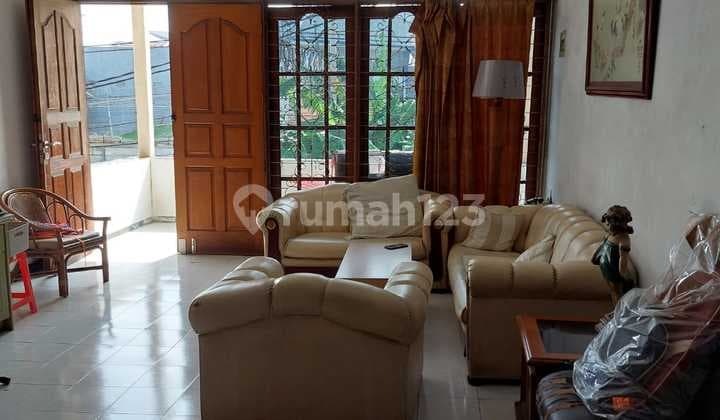 Rumah Lokasi Strategis di Jalan Gunung Sahari S5819
