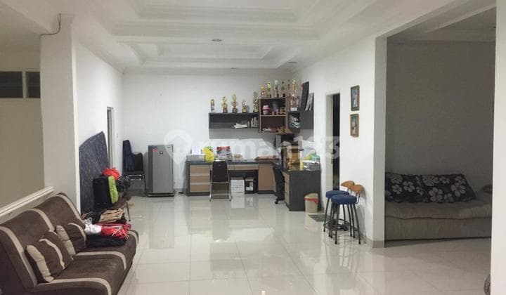 Rumah Strategis Jalan Lebar di Sunter Agung Barat S3706