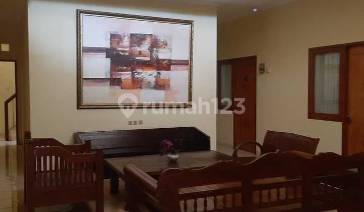 Rumah Kost Lokasi Bagus di Cempaka Putih Timur S3870