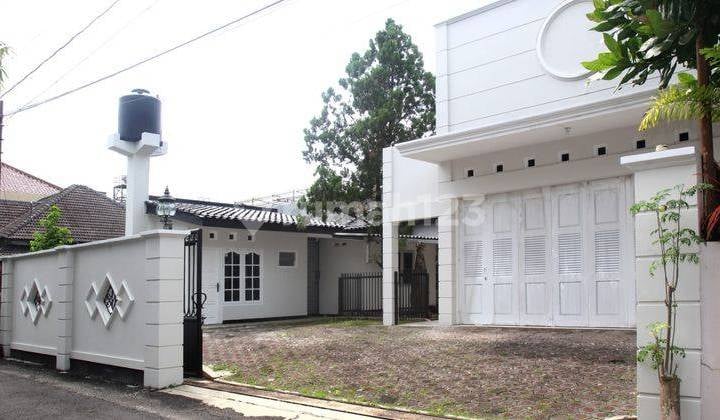 Luxury House for Sale in East Krakatau, Semarang