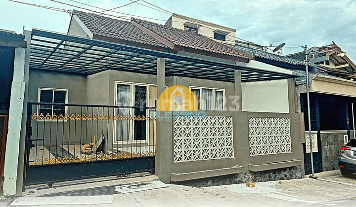Dijual Rumah di Jalan Mars Candi Golf Jangli Semarang