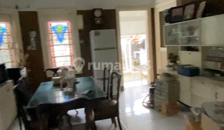 RUMAH HOOK PUSAT KOTA WR SUPRATMAN 24X20 METER HADAP UTARA TIMUR SHM