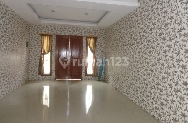 Rumah 2 Lt Yang Ok Dekat Uin Ciputat Dan Rs Hermina