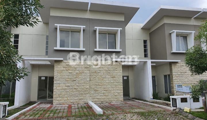 PURI SURYA JAYA VALENCIA STRAIT MURAH BANTING HARGA