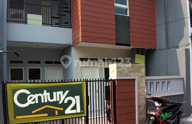 Rumah Baru Lt 84 Ky Putih Kt 3 Bbs Bjr Shm Jln Besar