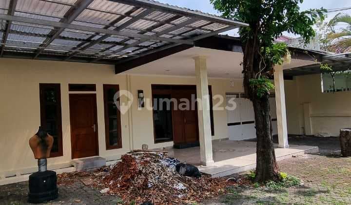 Di Sewa Rumah Menteng Siap Huni, Jakpus