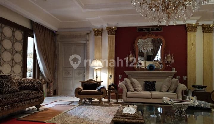 Rumah Luxury Elegant Daerah Menteng Jakarta Pusat