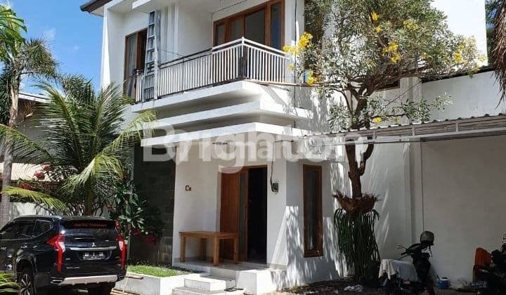 RUMAH ISTIMEWA DEKAT JEC JOGJA EXPO CENTER BANGUNTAPAN