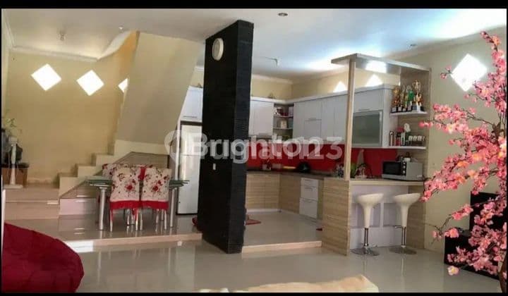 RUMAH CANTIK MINIMALIS,DIPUSAT KOTA