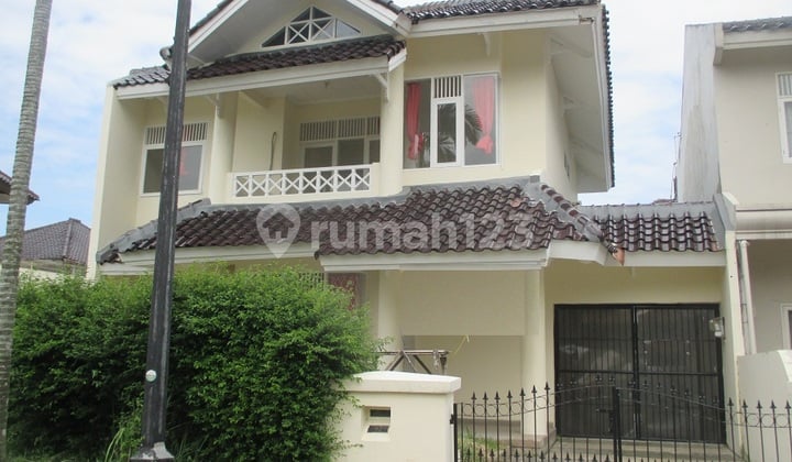 rumah dengan luas tanah 240m2 di daerah lippo central rumah dengan luas tanah 240m2 di daerah lippo central