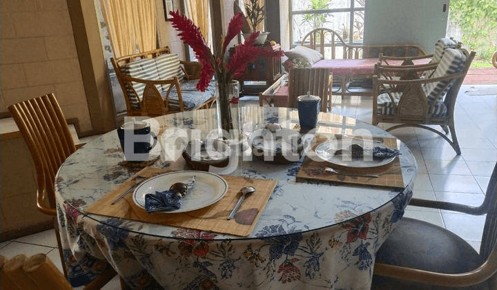 RUMAH 2 LANTAI CIPAKU BENTUK TANAH NGANTONG