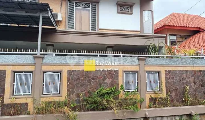 Sea View House 3 Floors Fast