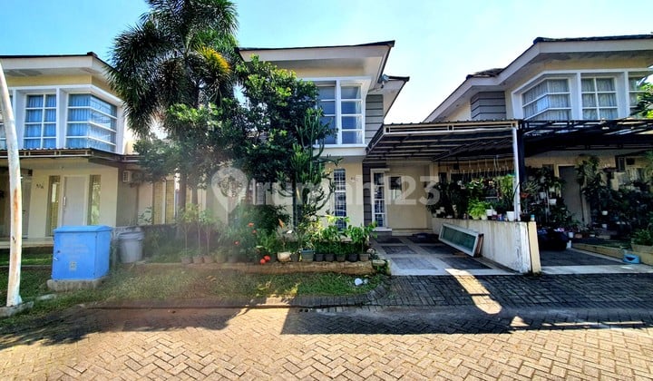 RUMAH LOKASI TENGAH KOTA SIAP HUNI FULL PERABOT