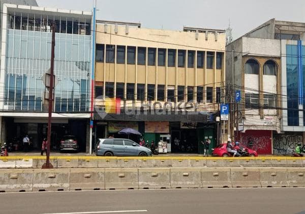 Shop House for Rent Per Floor Suitable for Office Online Business in Harmoni Suryopranoto, Central Jakarta