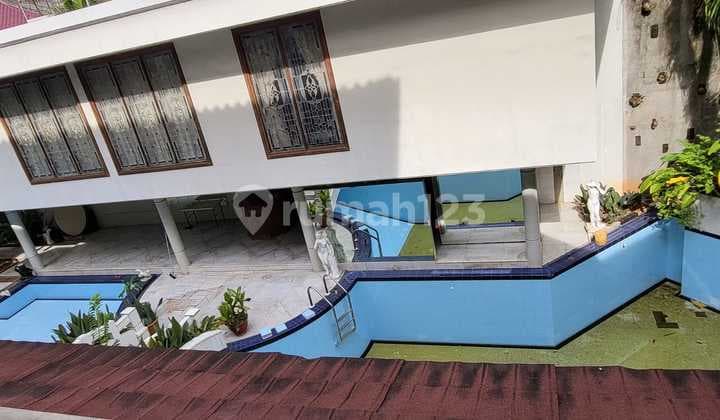 Cheap House BGV Area 2062m2 Rare in Elite Location Suitable for Large Family, House in Kelapa Gading