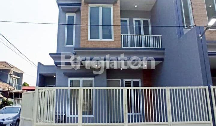 Rumah Pojok Hook Baru 2 Lt Di Pondok Tjandra Indah (pocan) Chandra Dekat Jalan Raya Merr Surabaya - Pondok Candra, Gunung Anyar & Brebek Rungkut