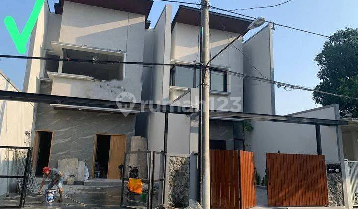 Only 1 left!! Cool design, not common, wide street row @mulyosari Only 1 left!! Cool design, not common, wide street row @mulyosari