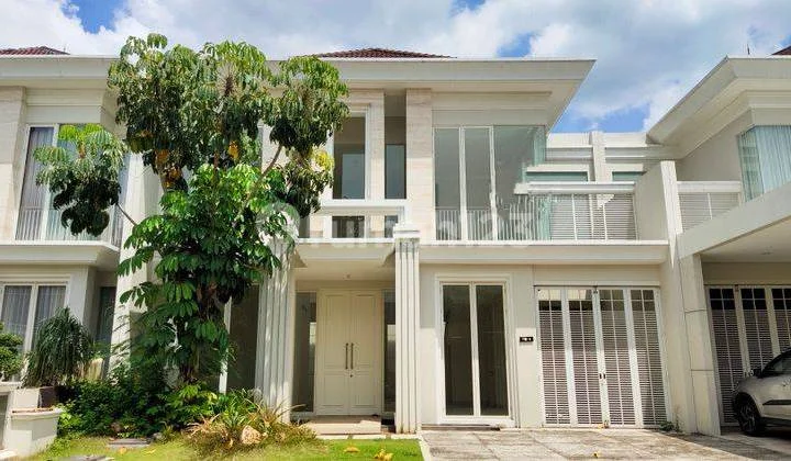 Intention to sell!! Price drop 1 billion! Minimalist @grand island pakuwon city Intention to sell!! Price drop 1 billion! Minimalist @grand island pakuwon city