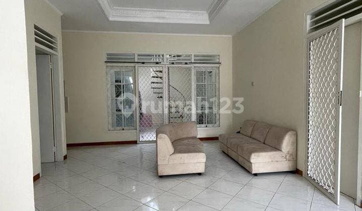 Harga bersahabat! Rumah second sudah renov siap pakai @sutorejo