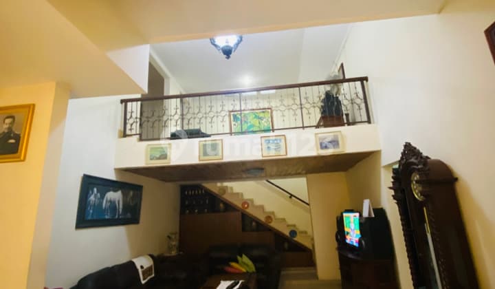 Well-Maintained Good House In Bandung City