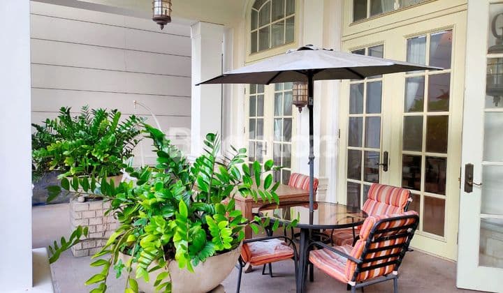 RUMAH JL. IMAM BONJOL pusat kota dekat Raya Darmo, Diponegoro, Kartini pusat bisnis dan komersial