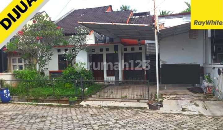 Rumah 2 Lantai Kampung Baru Cepat