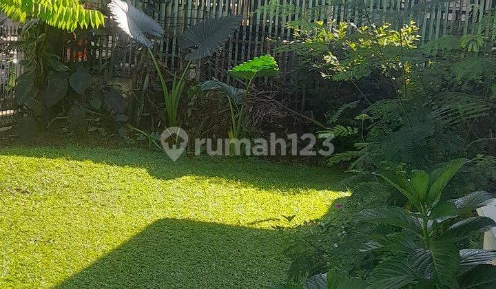 For Rent: House/Commercial Space Near Sambel Hejo, Busy, Strategic Location, in Sayap Riau.