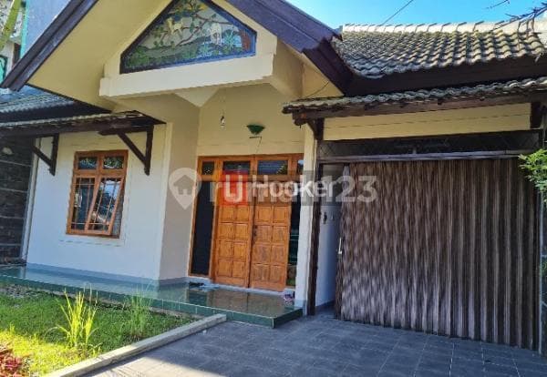 Sewa Rumah Cantik 1 Lantai Di Komplek Perumahan Nusa Hijau Cimahi