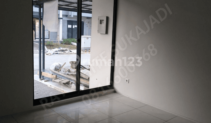 DISEWAKAN!! RUMAH CANTIK DI KOTA BARU PARAHYANGAN