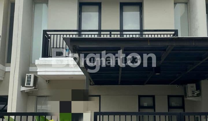 RUMAH 2LANTAI MINIMALIS TERAWAT COCOK BUAT PASANGAN MUDA