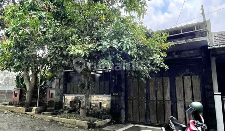 CEPAT RUMAH CANTIK & BAGUS SIAP HUNI MODERN HARGA TERJANGKAU