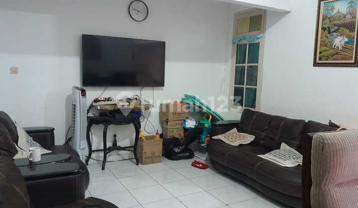 Rumah strategis Pondok Indah, Jakarta Selatan
