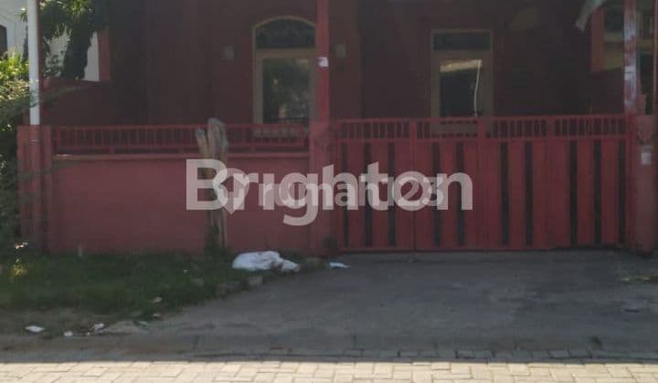 RUMAH 1 LT DI TAMAN KAHYANGAN MAKASSAR