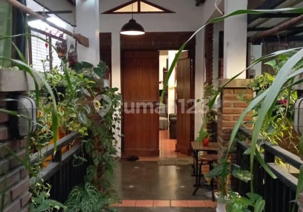 Rumah Mewah Premium Di Jalan Bojong Koneng Atas Cikutra Bandung