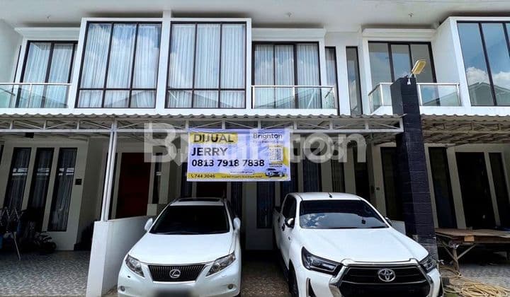 RUMAH TOWNHOUSE MINIMALIS CANTIK DI DEKAT PTC MALL
