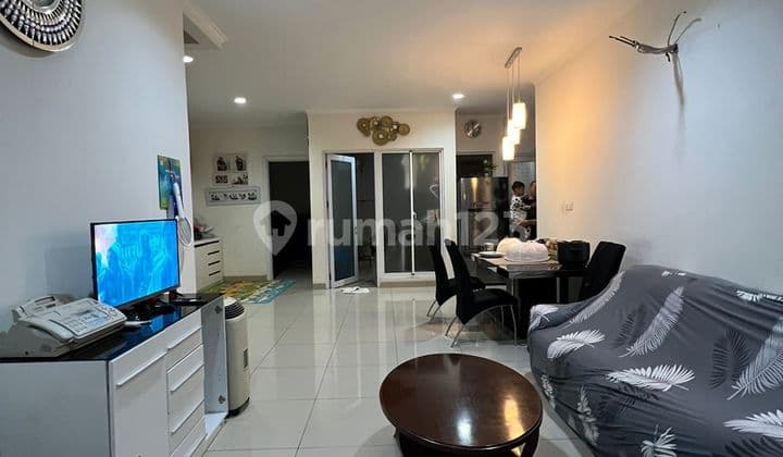 Rumah Asri Full Furnished di Summarecon cluter Amanda, Bandung