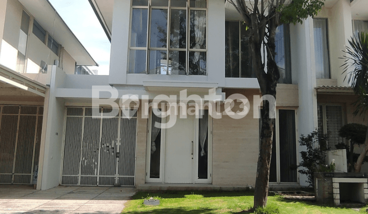 2-Storey Minimalist House in Pakuwon Indah near Graha and Citraland