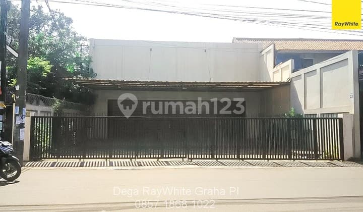 Dijual rumah pinggir jalan cirendeu raya, Jakarta selatan