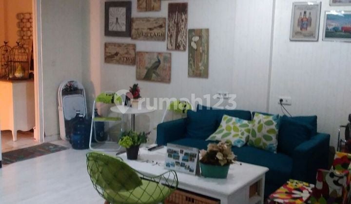 Rumah Kost 4 Lantai Di Kebon Kacang Jakarta Pusat