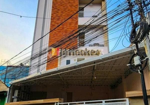 RUMAH KOST 32 KAMAR DI TANAH ABANG JAKARTA PUSAT