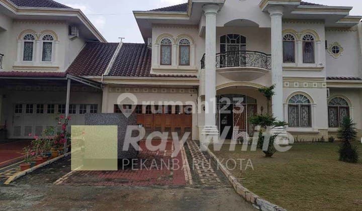 Rumah cluster siap huni dalam komplek daerah rumbai, Pekanbaru