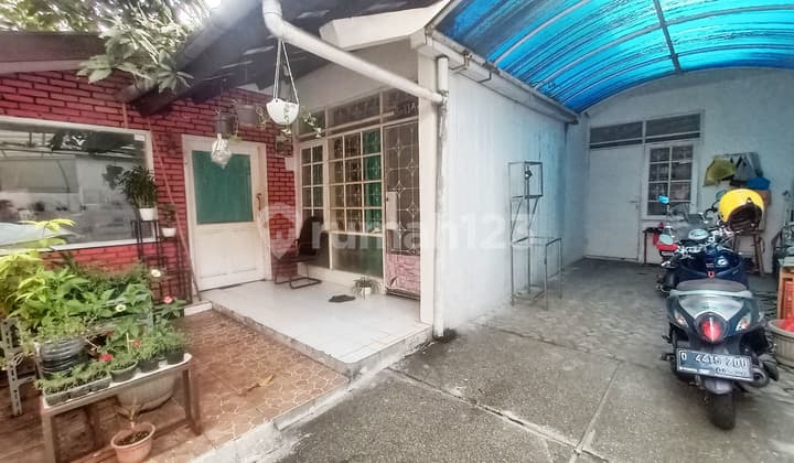 Rumah Siap Huni 4 Kamar Di Taman Kopo Indah Bandung