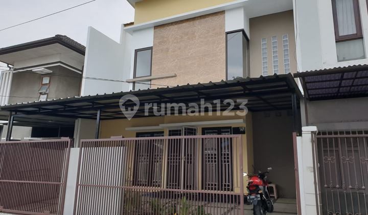 Rumah Siap Huni Semi Furnished Di Taman Kopo Indah